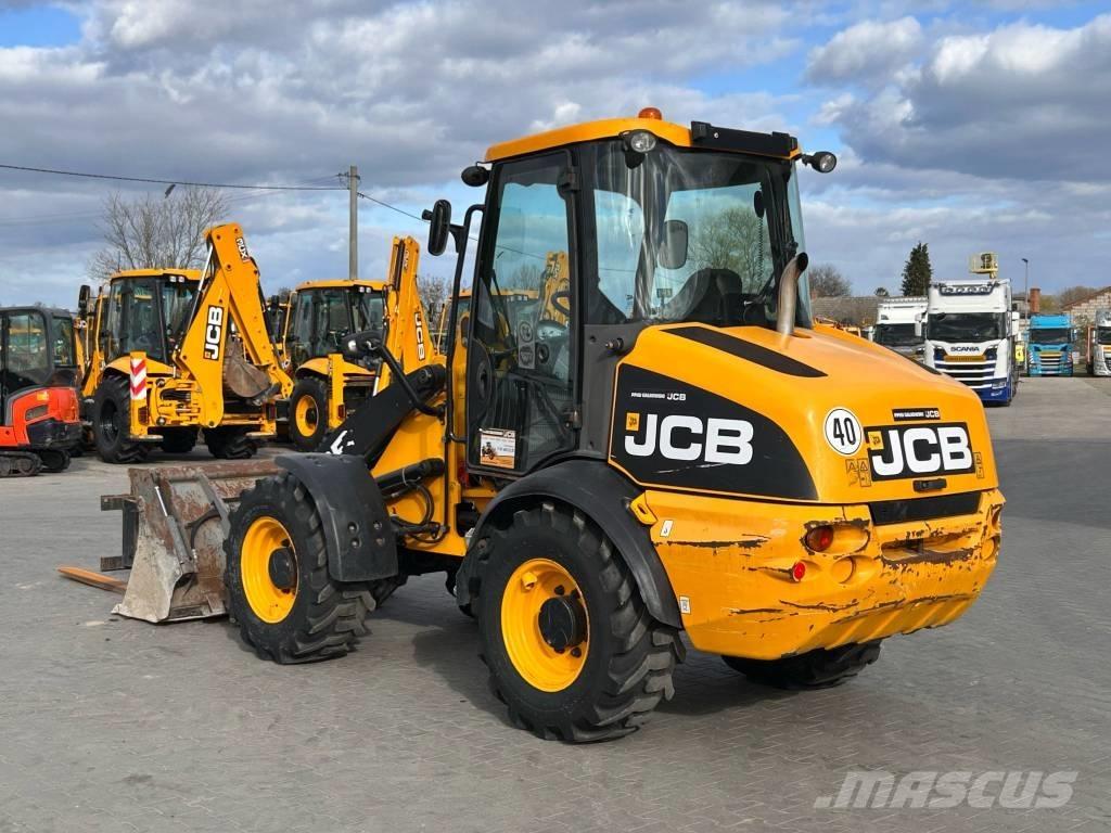 JCB 409 AGRI Ładowarki kołowe