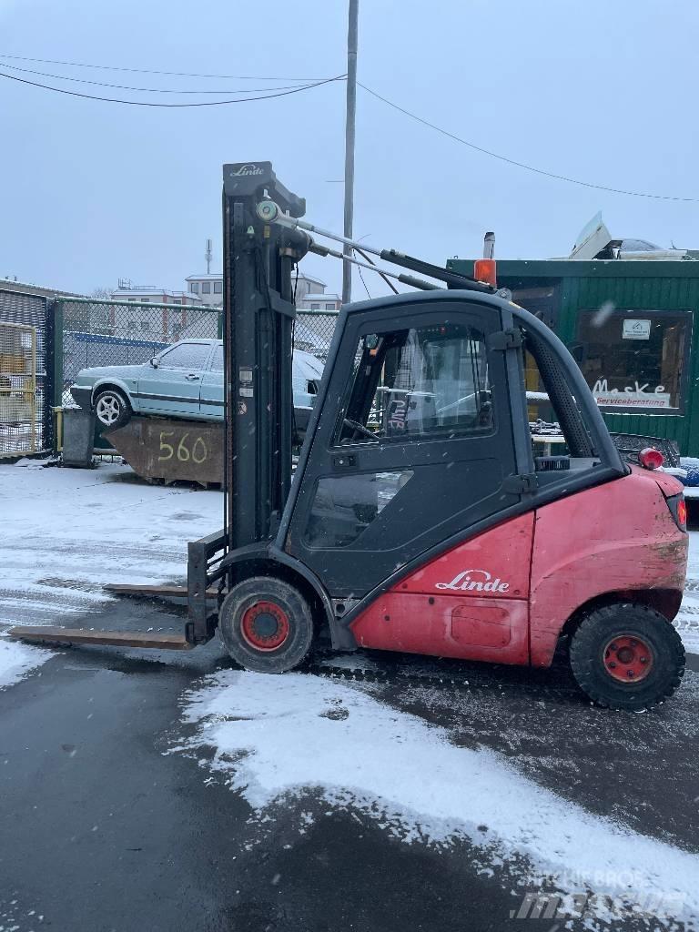 Linde H 30 D Wózki Diesla