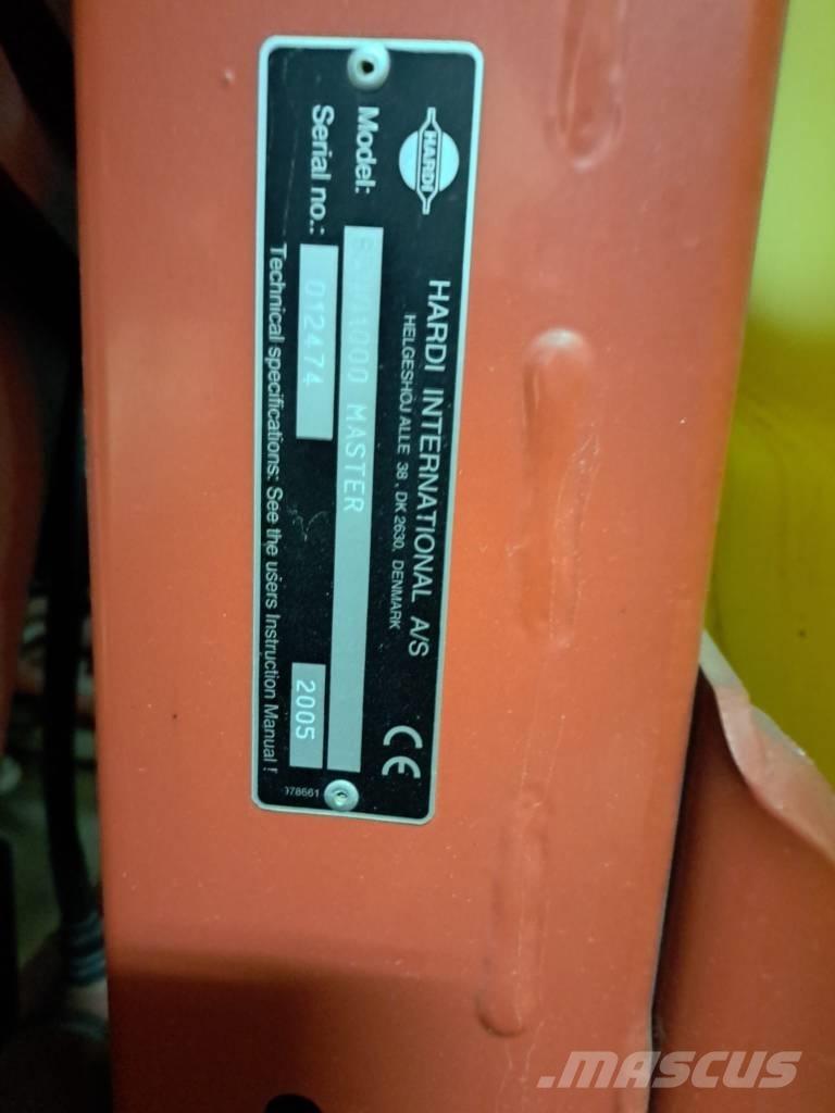 Hardi Master 1200 Zamontowane opryskiwacze