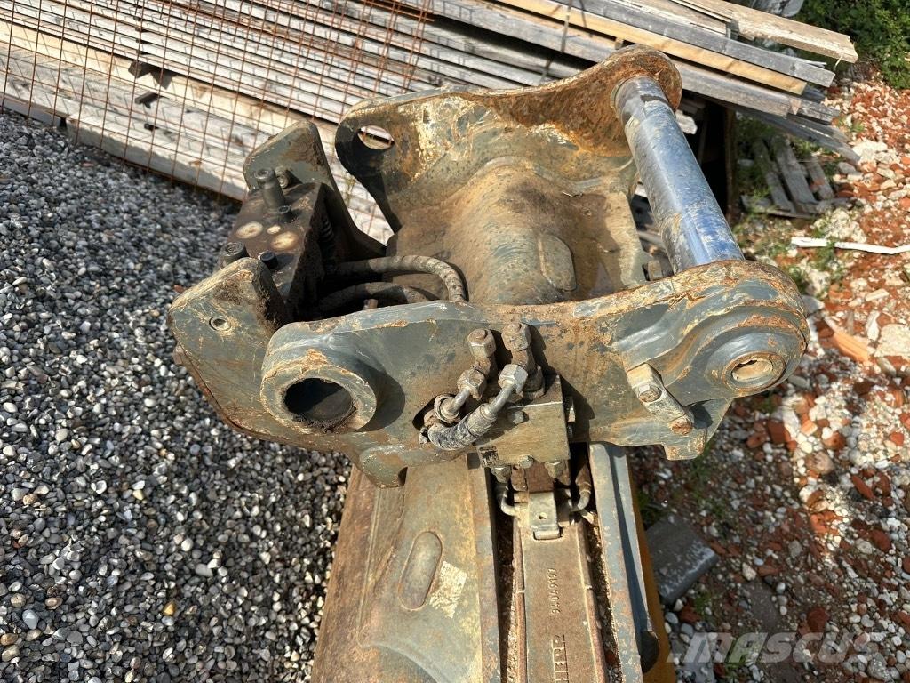 Liebherr R 922 Koparki gąsienicowe