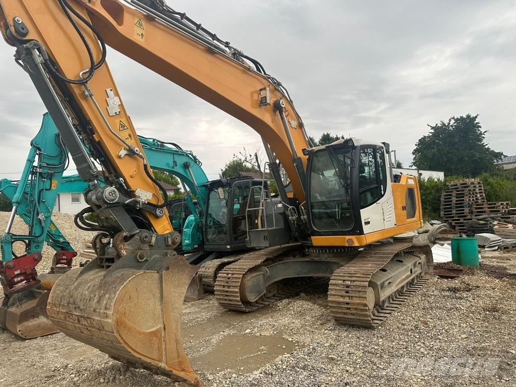 Liebherr R 922 Koparki gąsienicowe