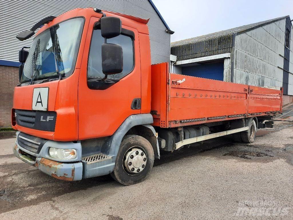 DAF LF45.220 Ciężarówki typu Platforma / Skrzynia