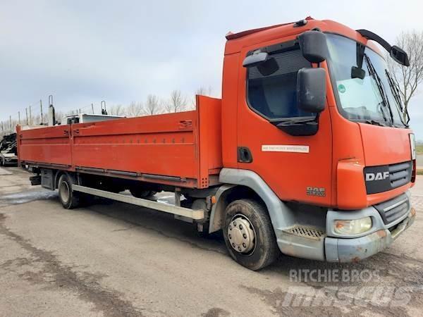 DAF LF45.220 Ciężarówki typu Platforma / Skrzynia
