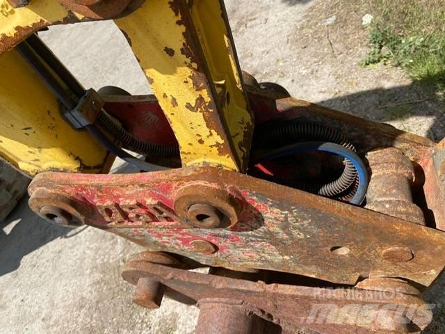 New Holland E 50.2 C Minikoparki
