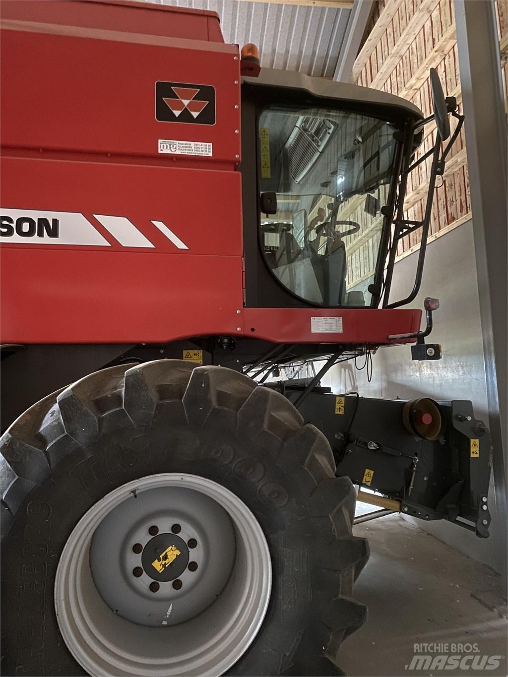 Massey Ferguson 7244 Kombajny zbożowe