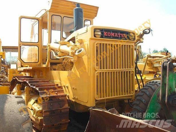 Komatsu d155a-1 Spycharki gąsienicowe