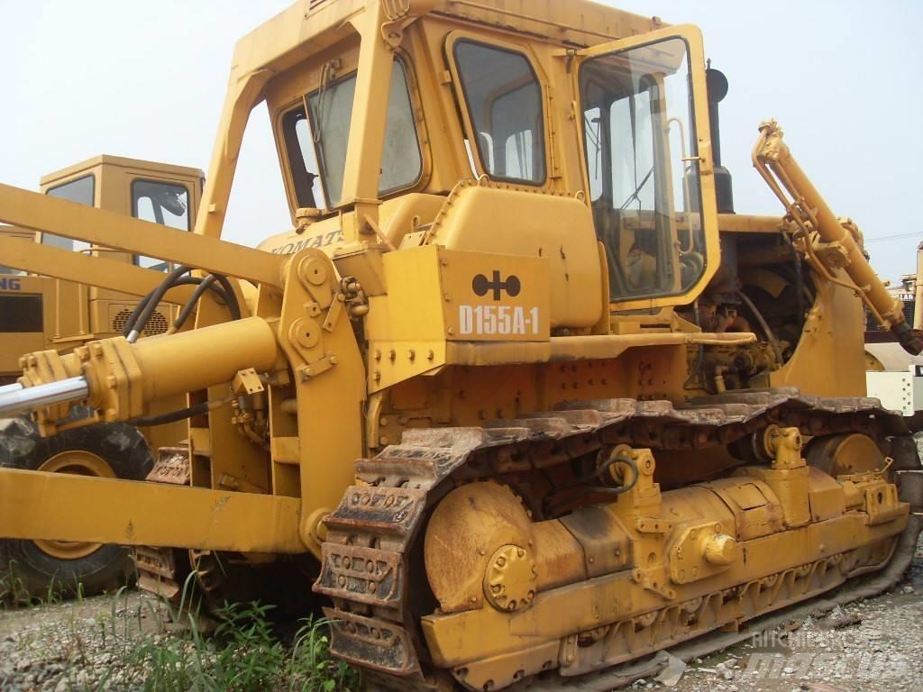 Komatsu d155a-1 Spycharki gąsienicowe