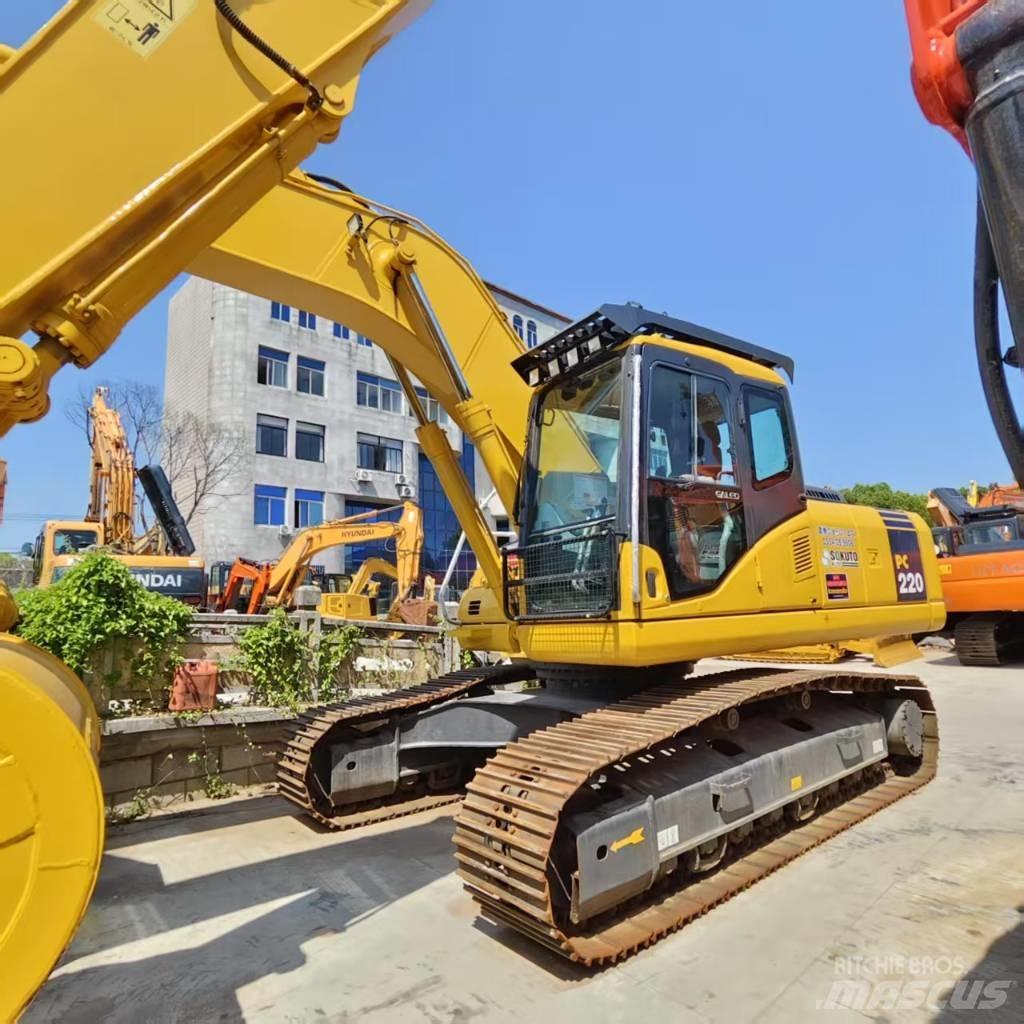 Komatsu PC 220 Koparki gąsienicowe
