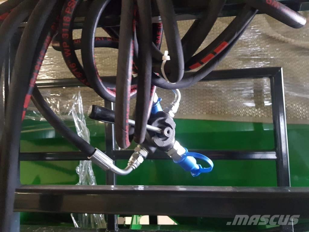 Axano AX3000 Rozrzutnik nawozów mineralnych