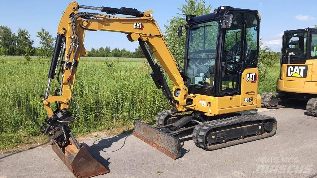 CAT 302.7 DCR 07A Minikoparki