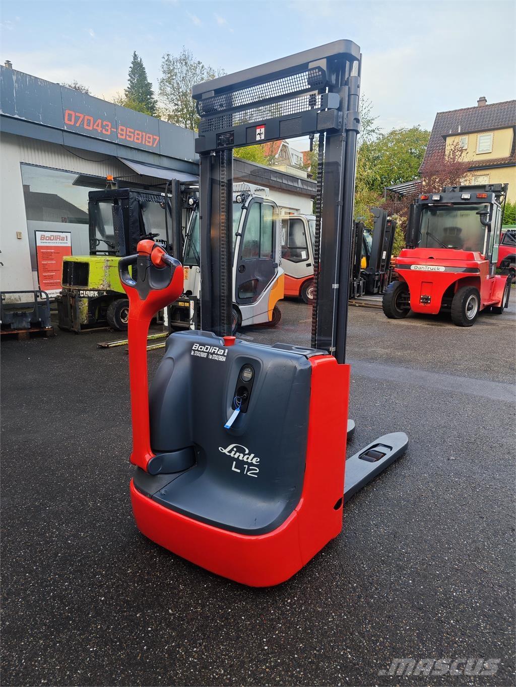 Linde L 12 Samojezdne maszyny do załadunku