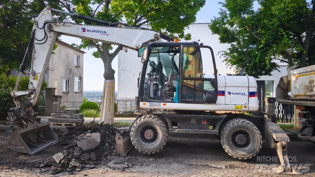 CAT 313 D Koparki kołowe