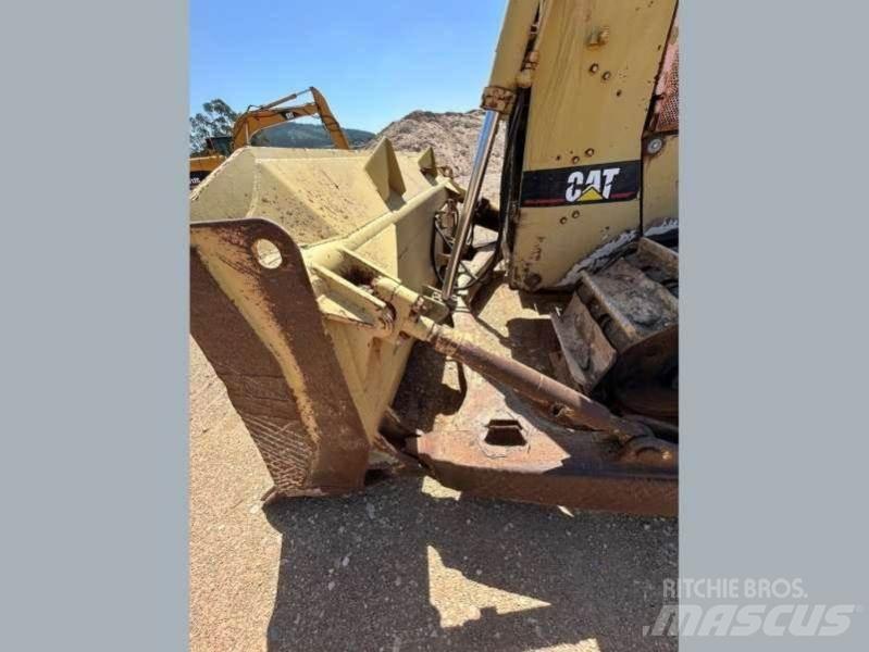 CAT D6H Spycharki gąsienicowe