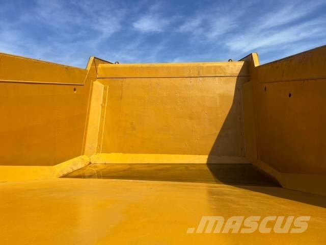 CAT 773 Coal Body Maszyny budowlane - Inne