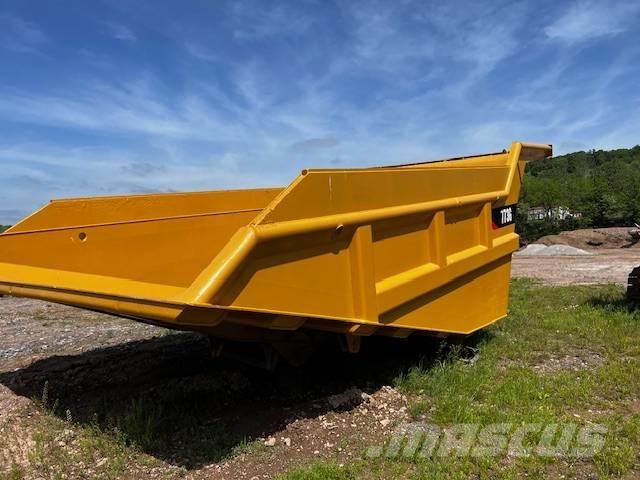 CAT 773 Coal Body Maszyny budowlane - Inne