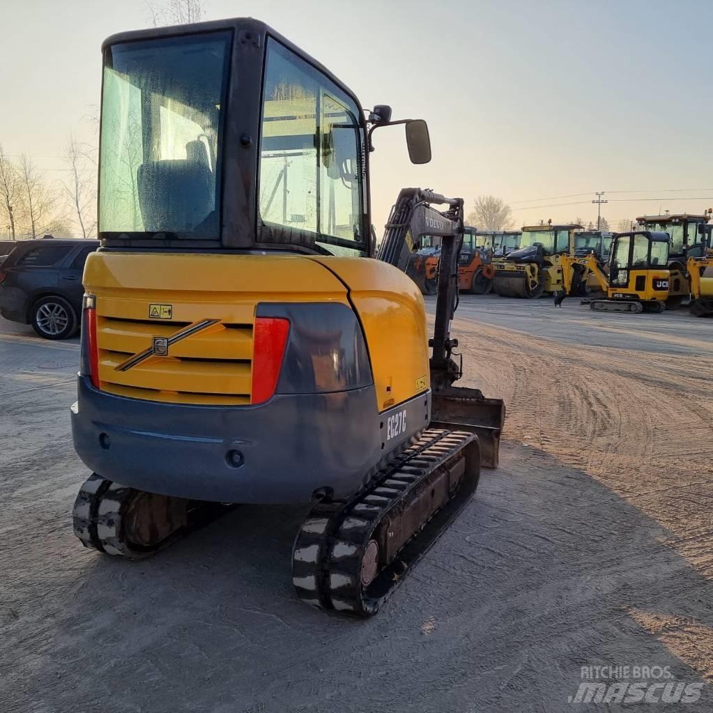 Volvo EC 27 C Minikoparki