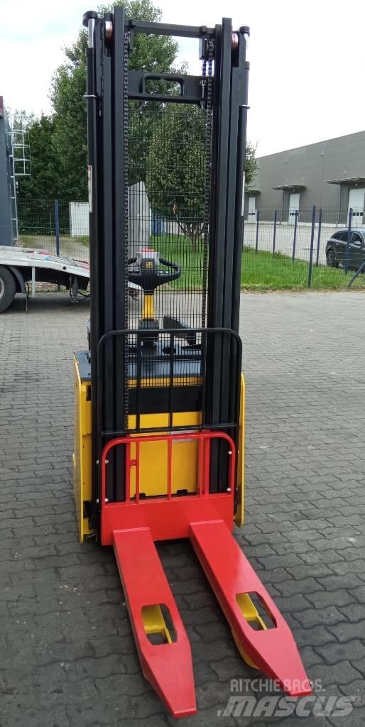 Hyster S1.5S Wózki widłowe unoszące z dyszlem