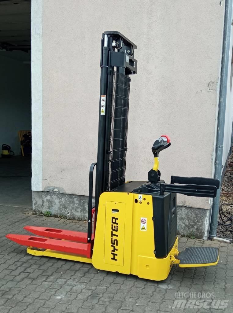 Hyster S1.5S Wózki widłowe unoszące z dyszlem