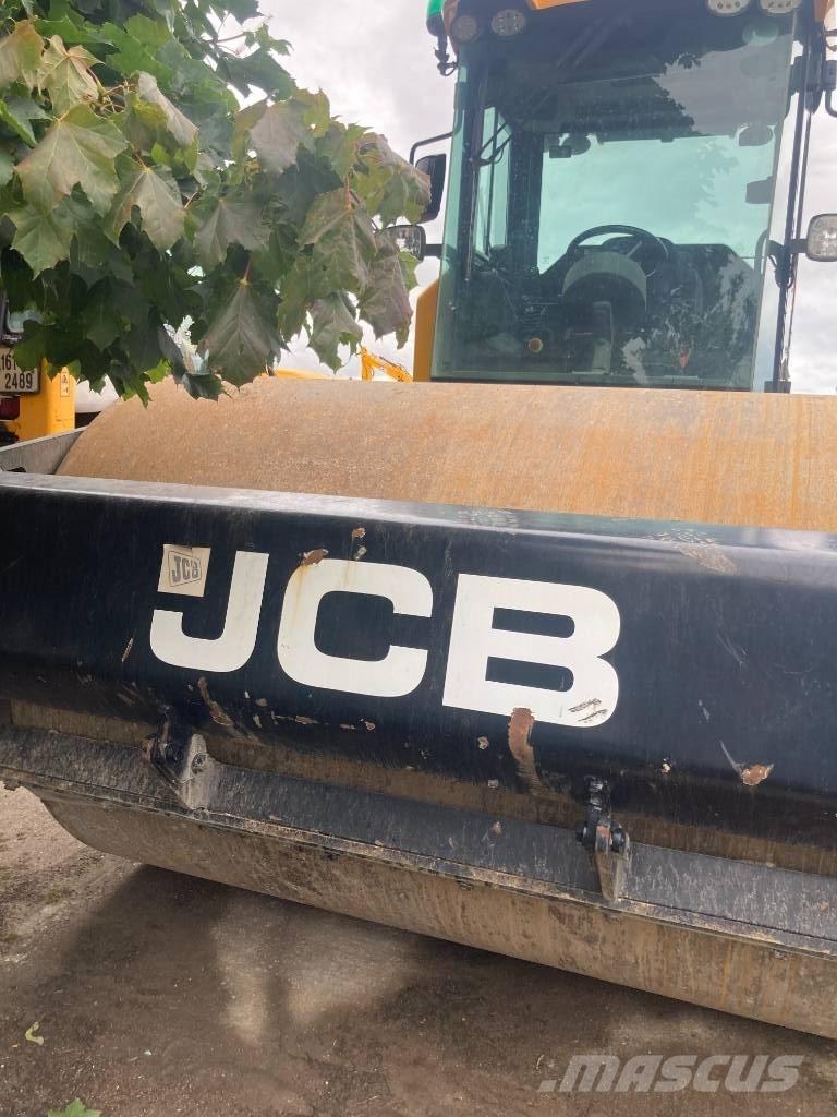 JCB VM137 2015 Walce jednobębnowe