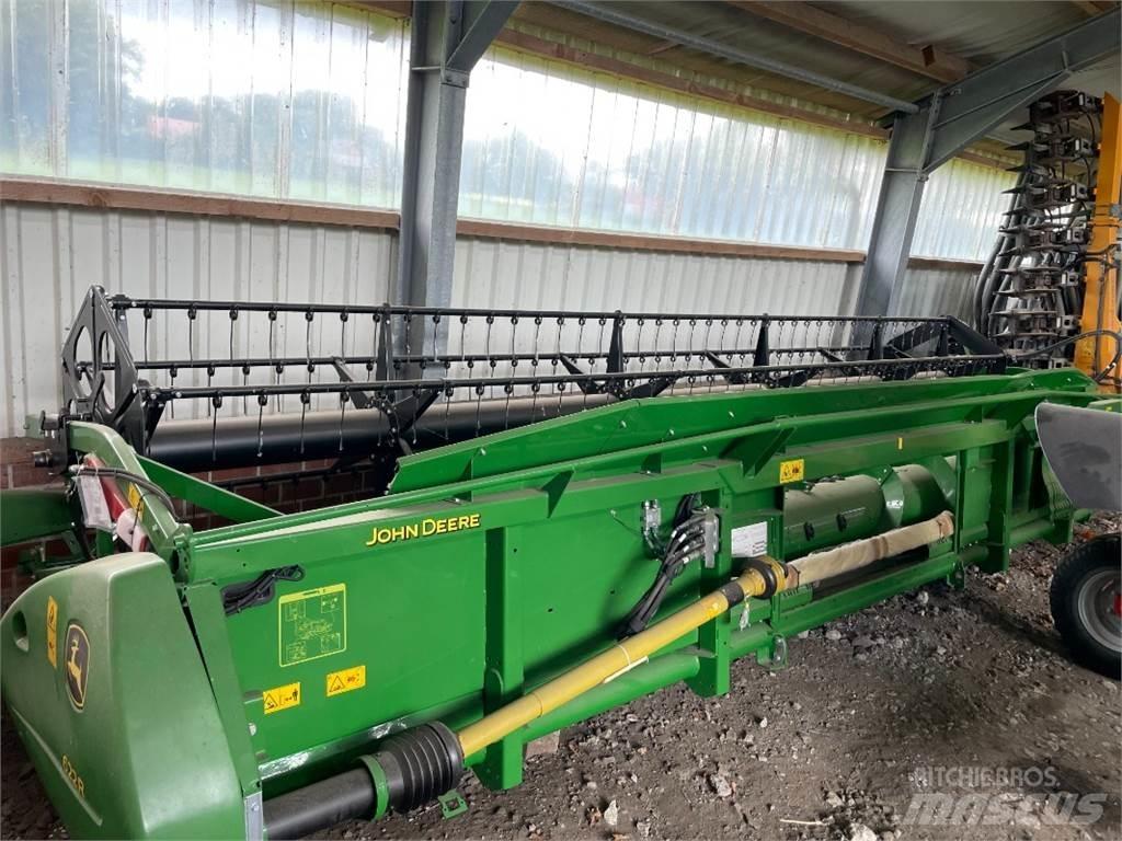 John Deere 622R Głowice do harwesterów