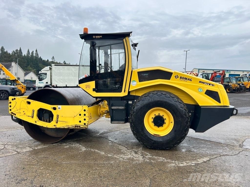 Bomag BW213 D-5 Walce jednobębnowe