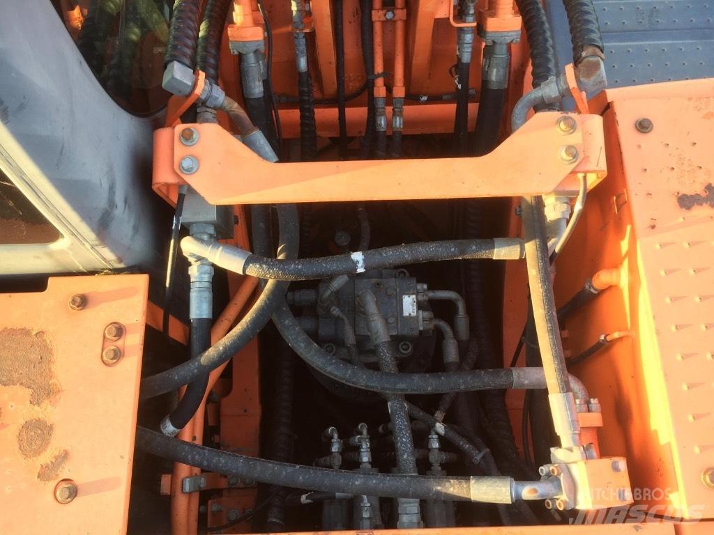 Doosan DX 255 LC Koparki gąsienicowe