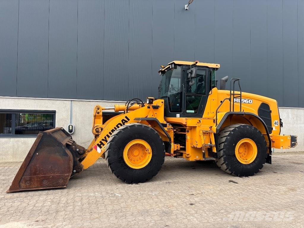Hyundai HL 960 - 955 Ładowarki kołowe