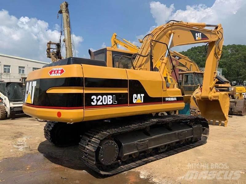 CAT 320 B Koparki gąsienicowe