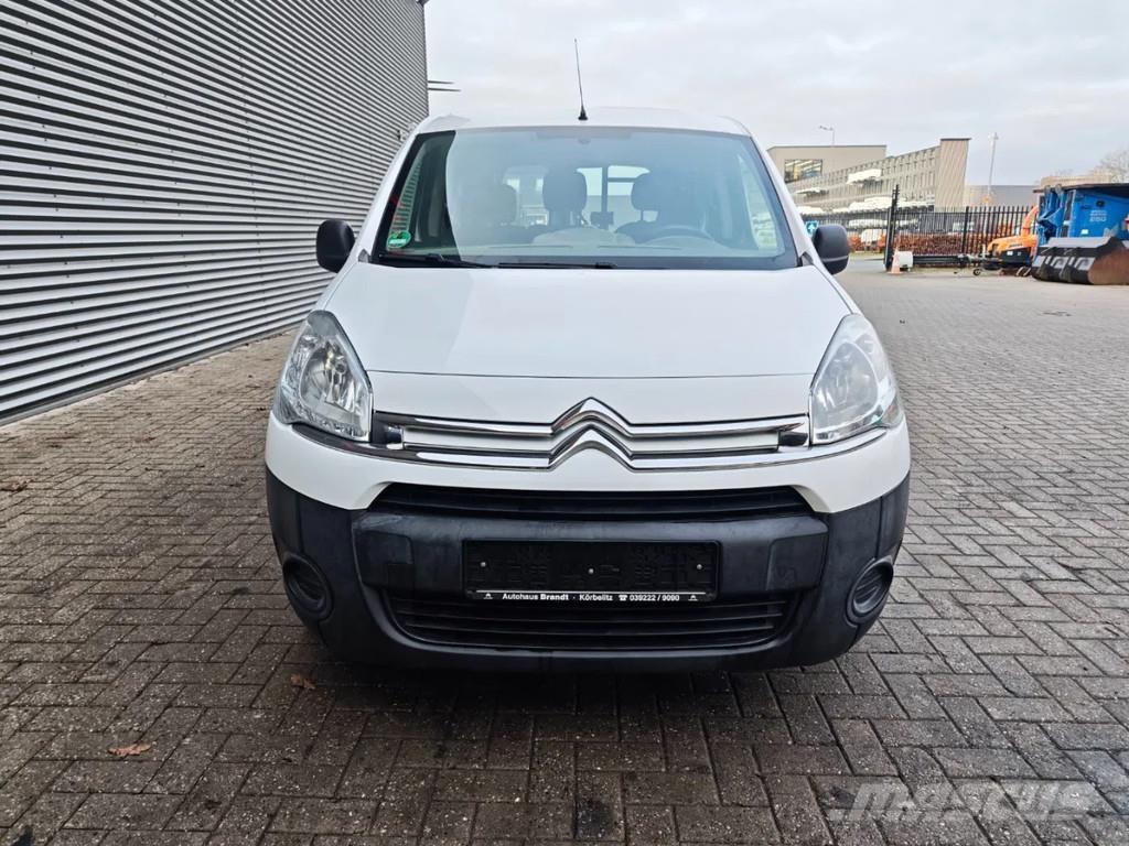 Citroën Berlingo Samochody dostawcze ze skrzynią zamkniętą