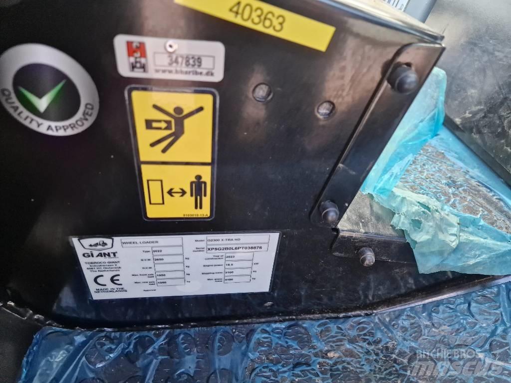 GiANT G2300 HD Ładowarki wielofunkcyjne