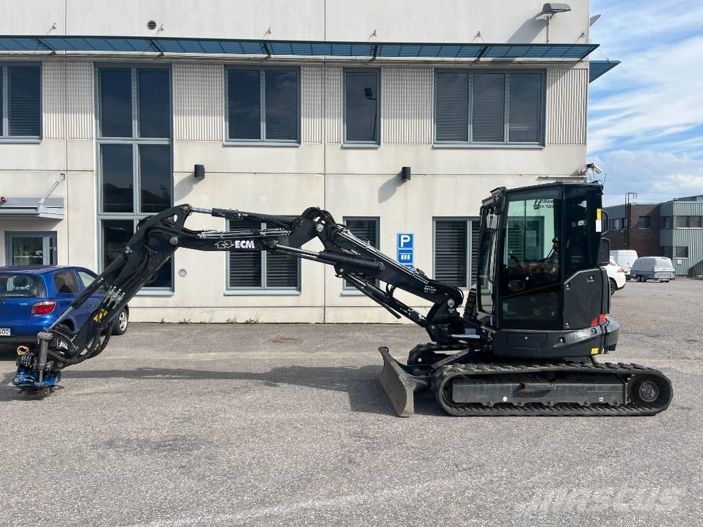 ECM 65 TR Minikoparki