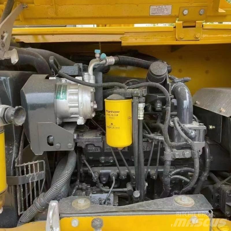 Komatsu PC70 Koparki gąsienicowe