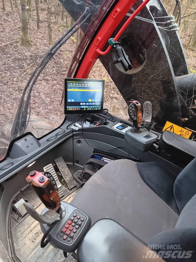 Komatsu 901 XC Harwestery