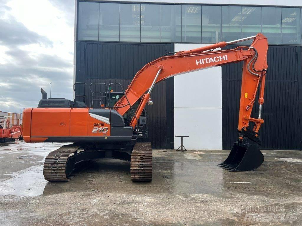 Hitachi ZX 210 LC Koparki gąsienicowe