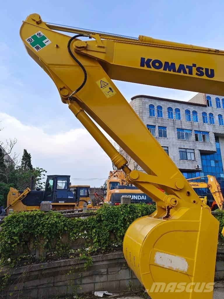 Komatsu PC 220-7 Koparki gąsienicowe