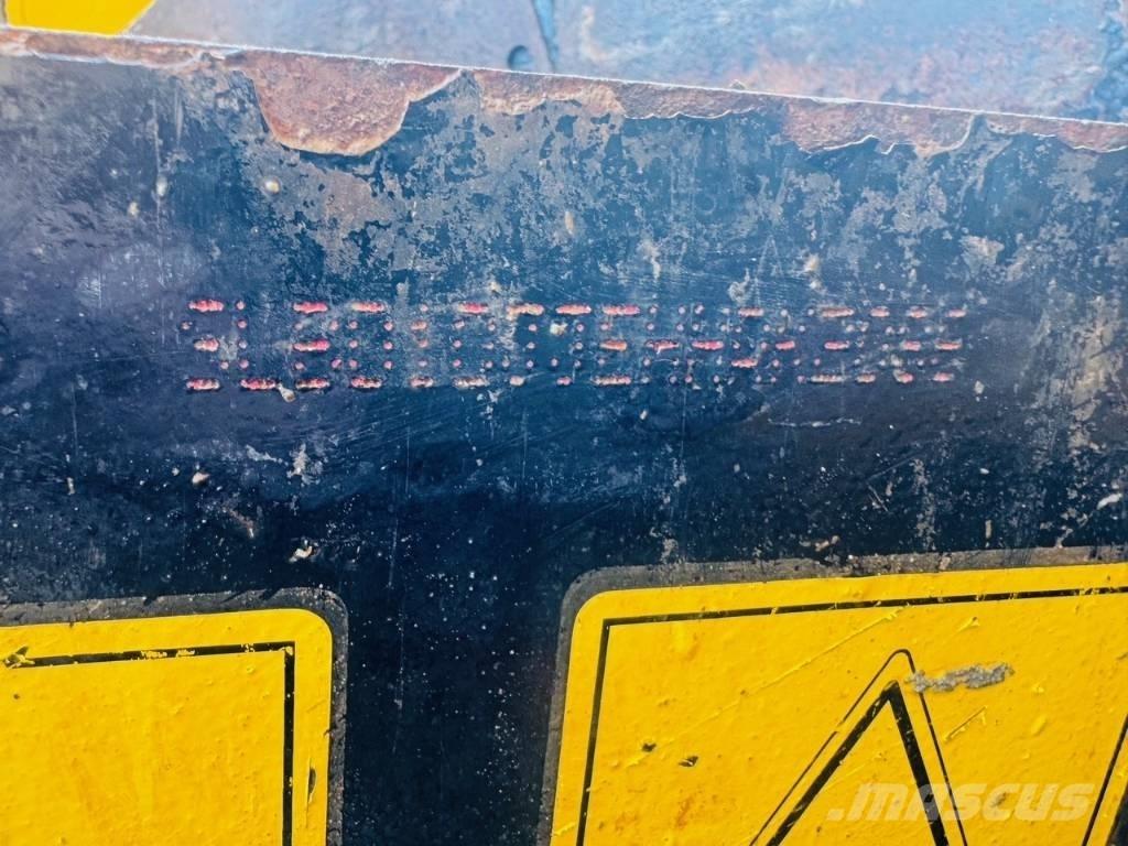 JCB 6T FT Wozidła kolebkowe
