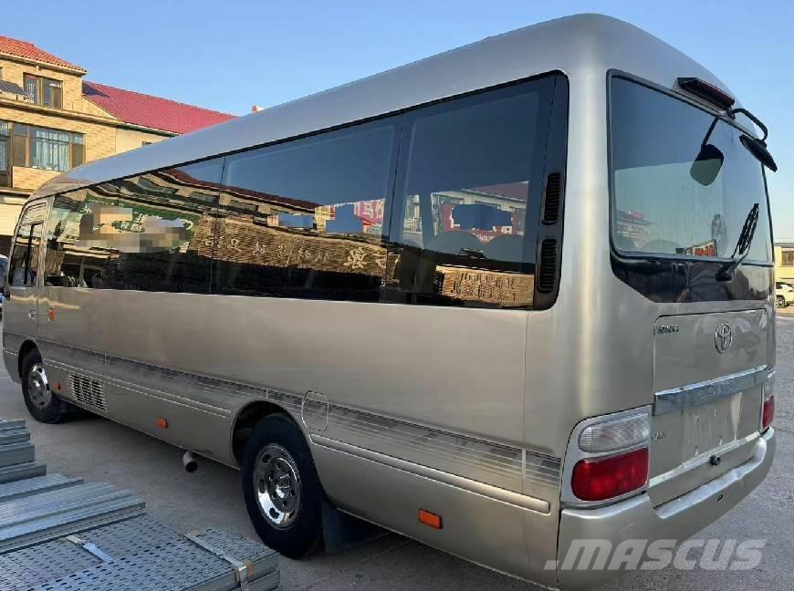 Toyota Coaster Autobusy międzymiastowe