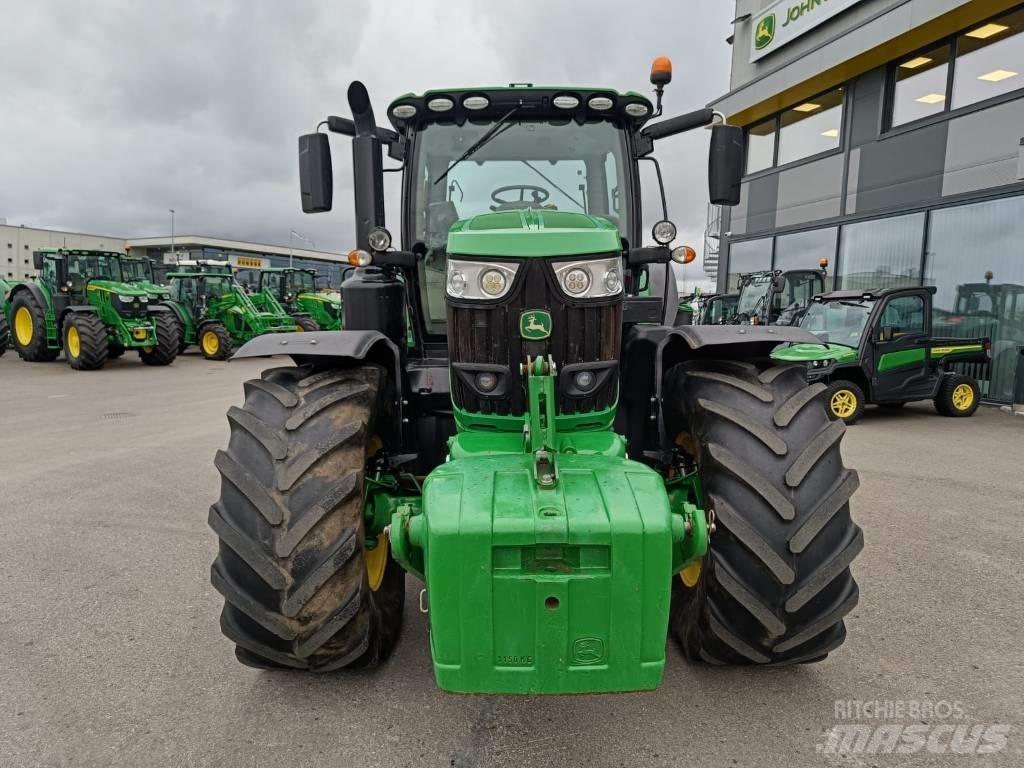 John Deere 6215 R Ciągniki rolnicze