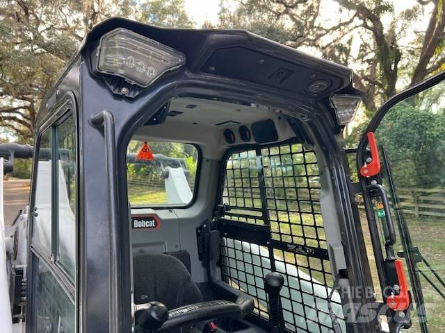 Bobcat T 66 Ładowarki burtowe
