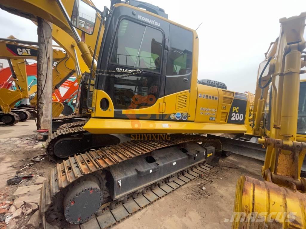 Komatsu PC 200-8 Koparki gąsienicowe