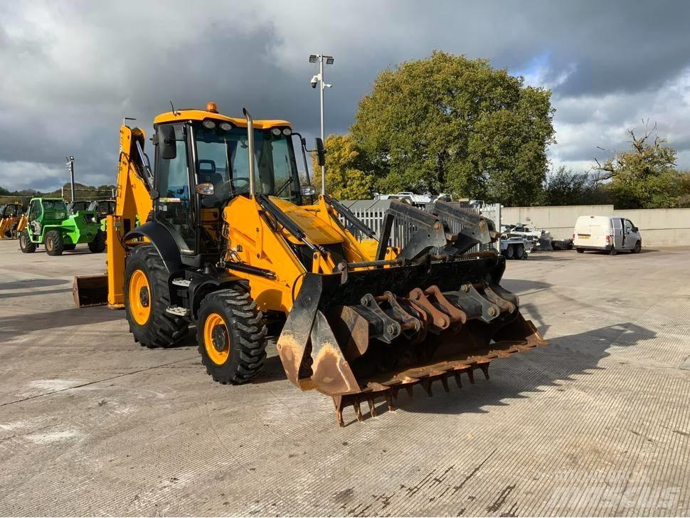 JCB 3CX Koparko-ładowarki