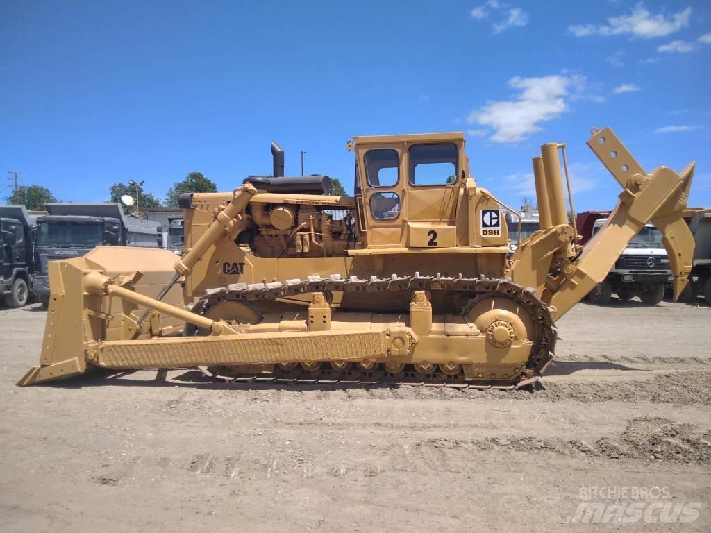 CAT D9H Spycharki