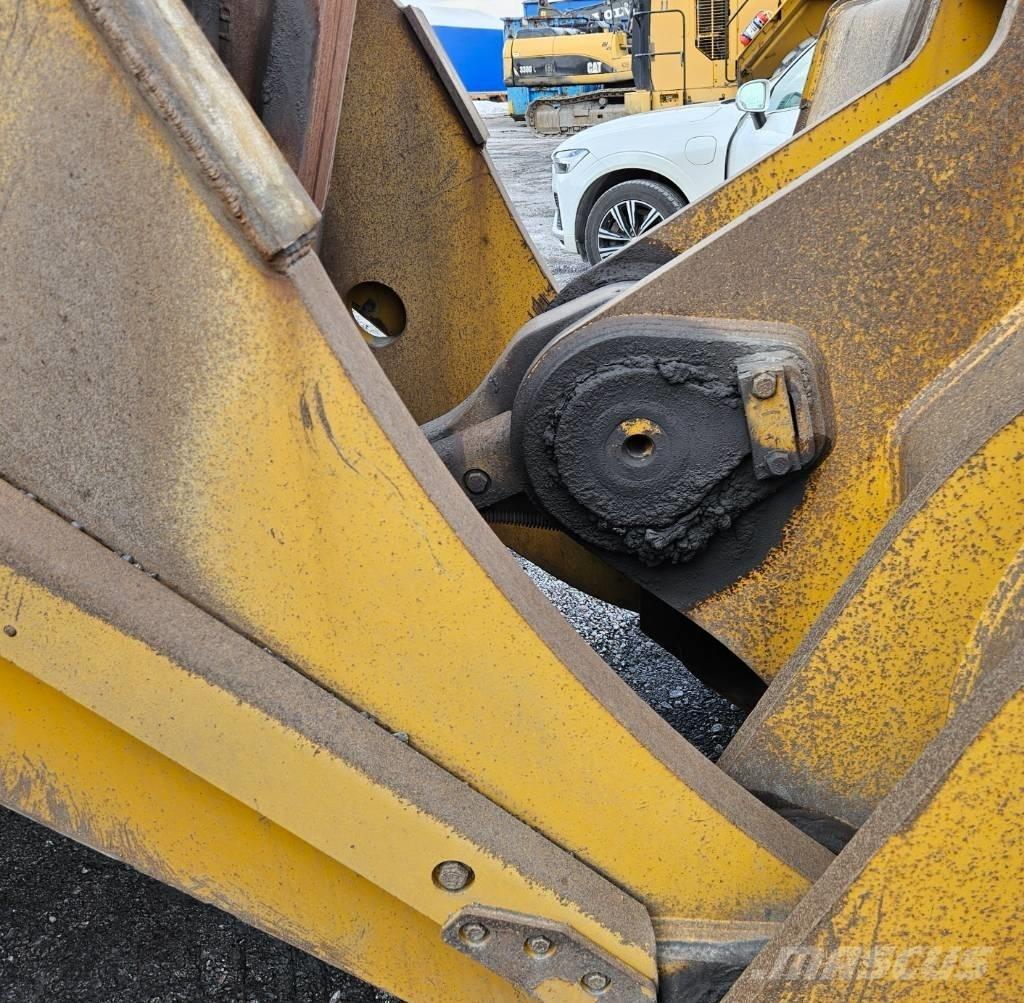 CAT 988 K Ładowarki kołowe
