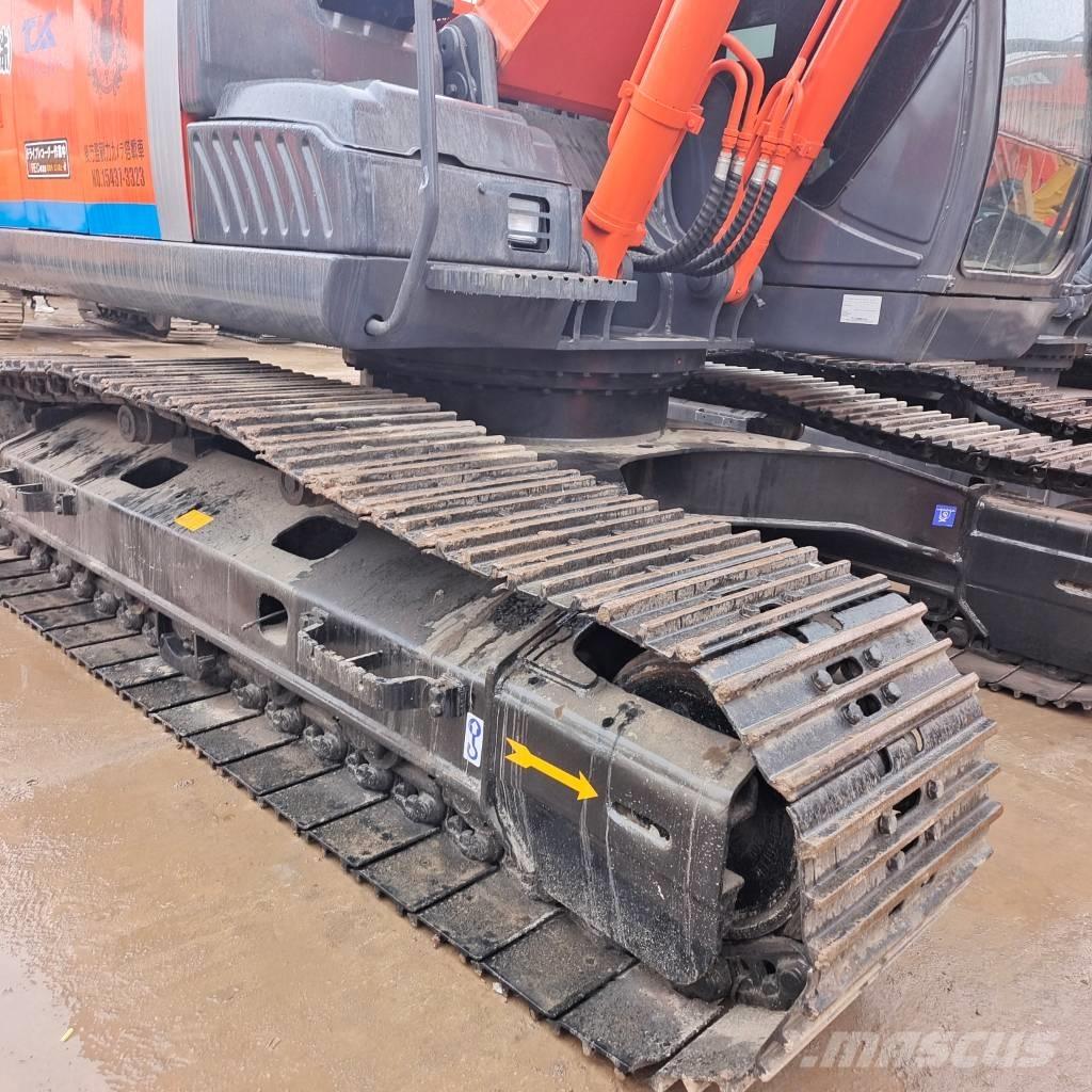 Hitachi Zaxis 200 -3G Koparki gąsienicowe