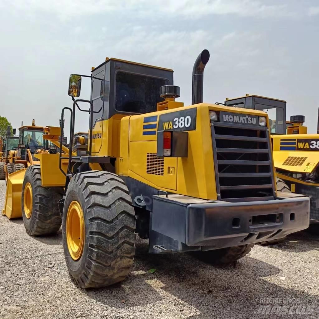 Komatsu WA 380 Ładowarki kołowe