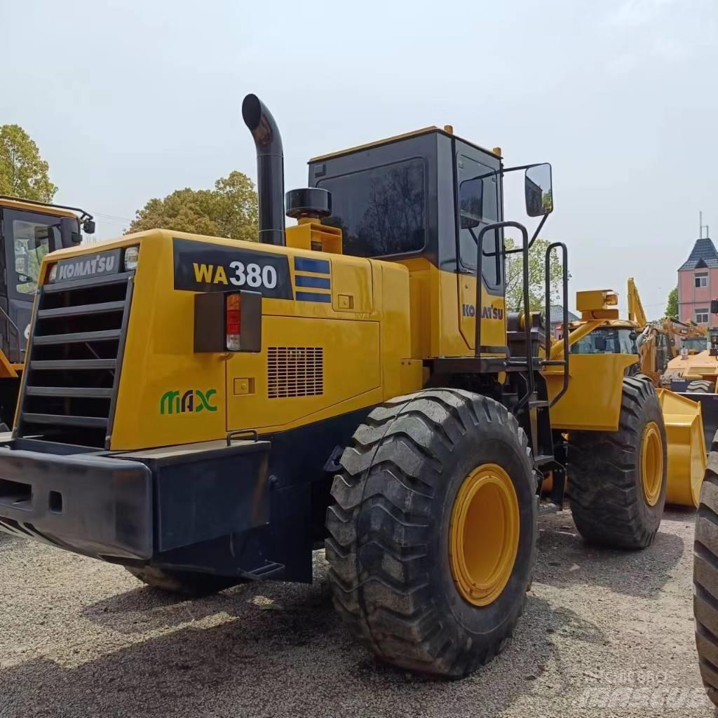 Komatsu WA 380 Ładowarki kołowe