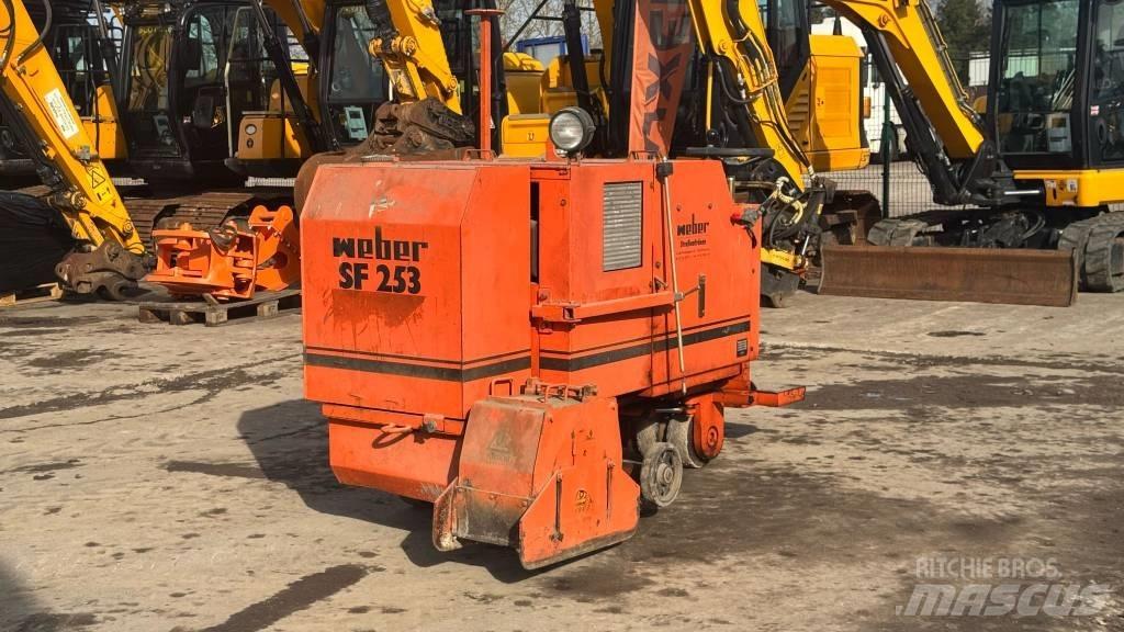 Weber SF253 Maszyny do przecinania asfaltu
