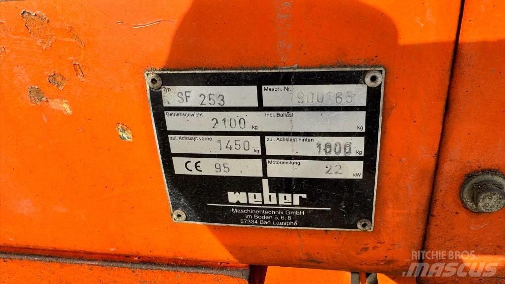 Weber SF253 Maszyny do przecinania asfaltu