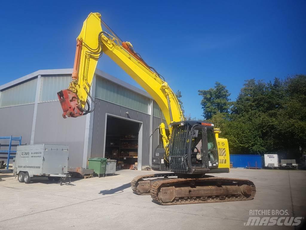 Hitachi ZX225USLC-5 Koparki gąsienicowe