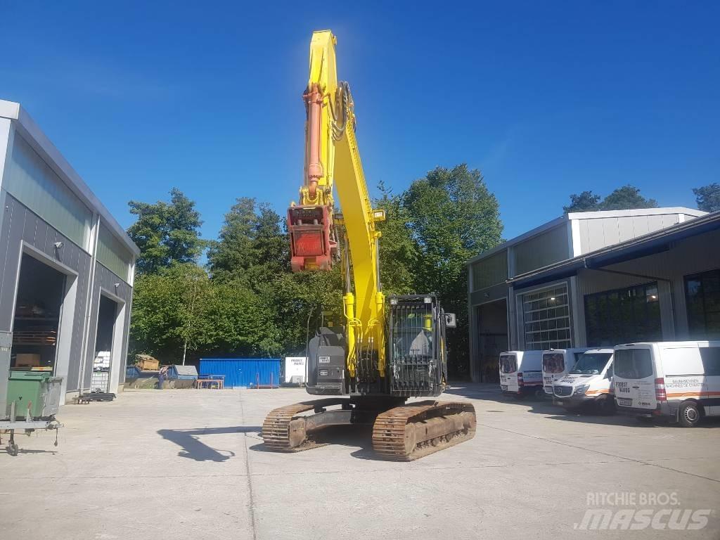 Hitachi ZX225USLC-5 Koparki gąsienicowe